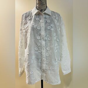 Adrianna Papell White Floral Embroidered NWTs Blouse